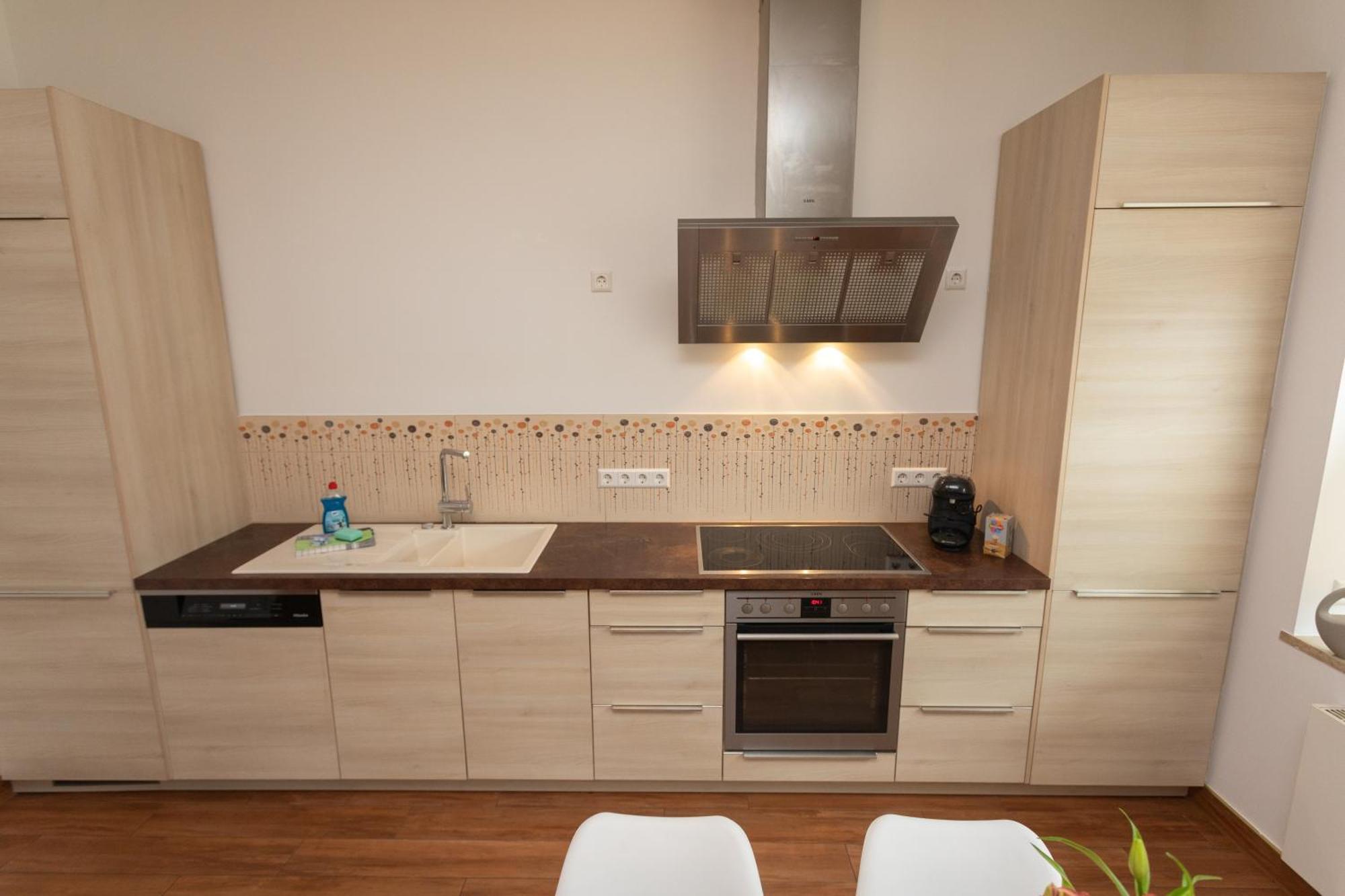 Stadthaus Mit 2 Schlafzimmern & Wohnzimmer Mit Kamin - Kostenloser Privat-Parkplatz Auf Dem Grundstueck 莱比锡 外观 照片